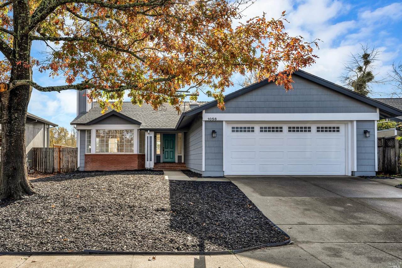 1056 Hampshire Lane - Photo 1