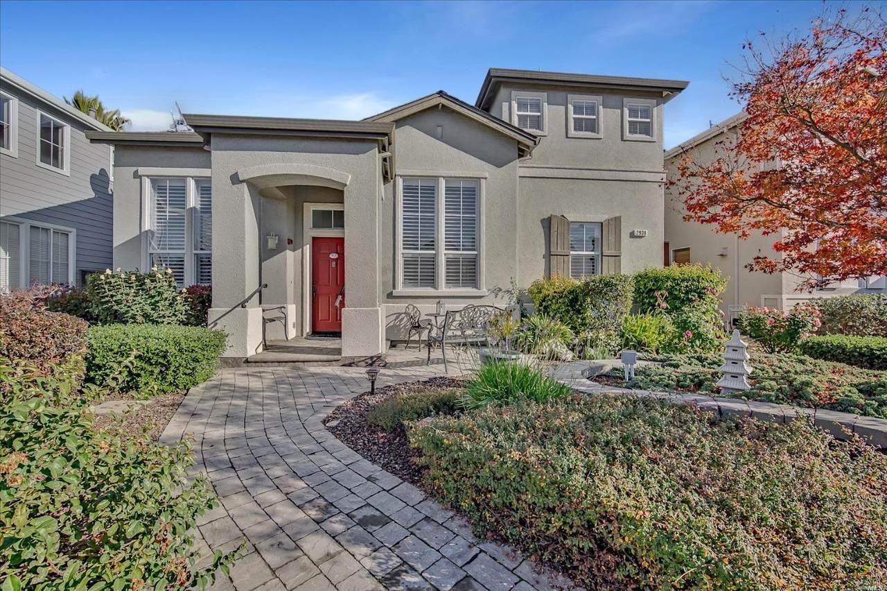 2938 Sweet Grass Lane - Photo 1