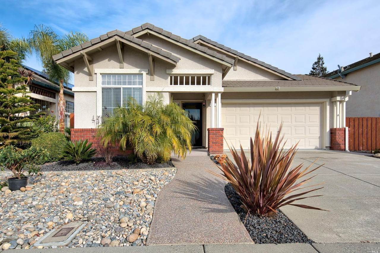 944 Celestine Circle - Photo 1