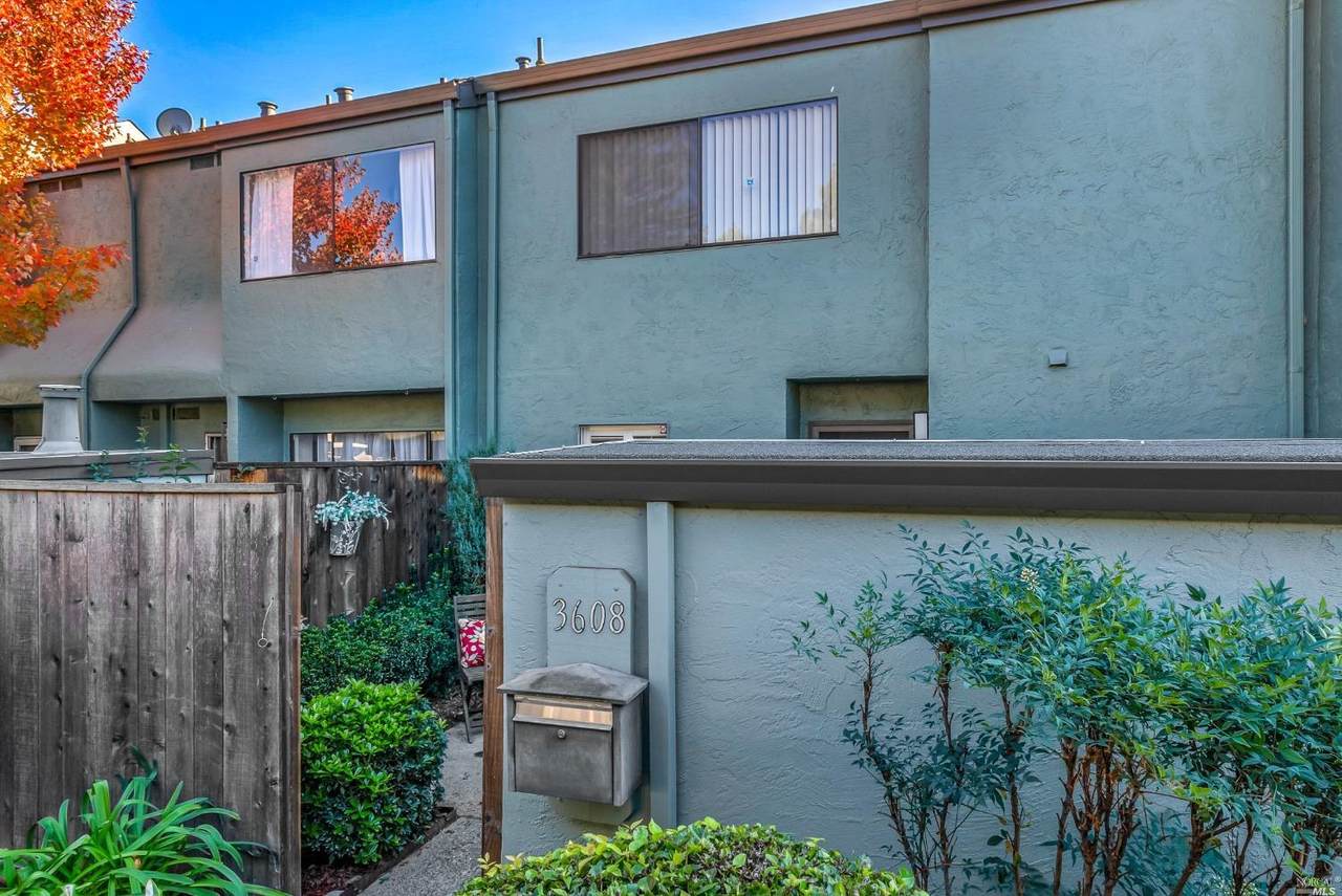 3608 Shelter Creek Drive - Photo 1