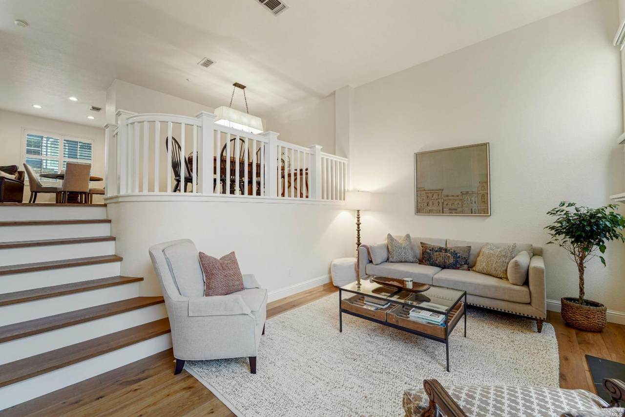 232 E Street - Photo 1