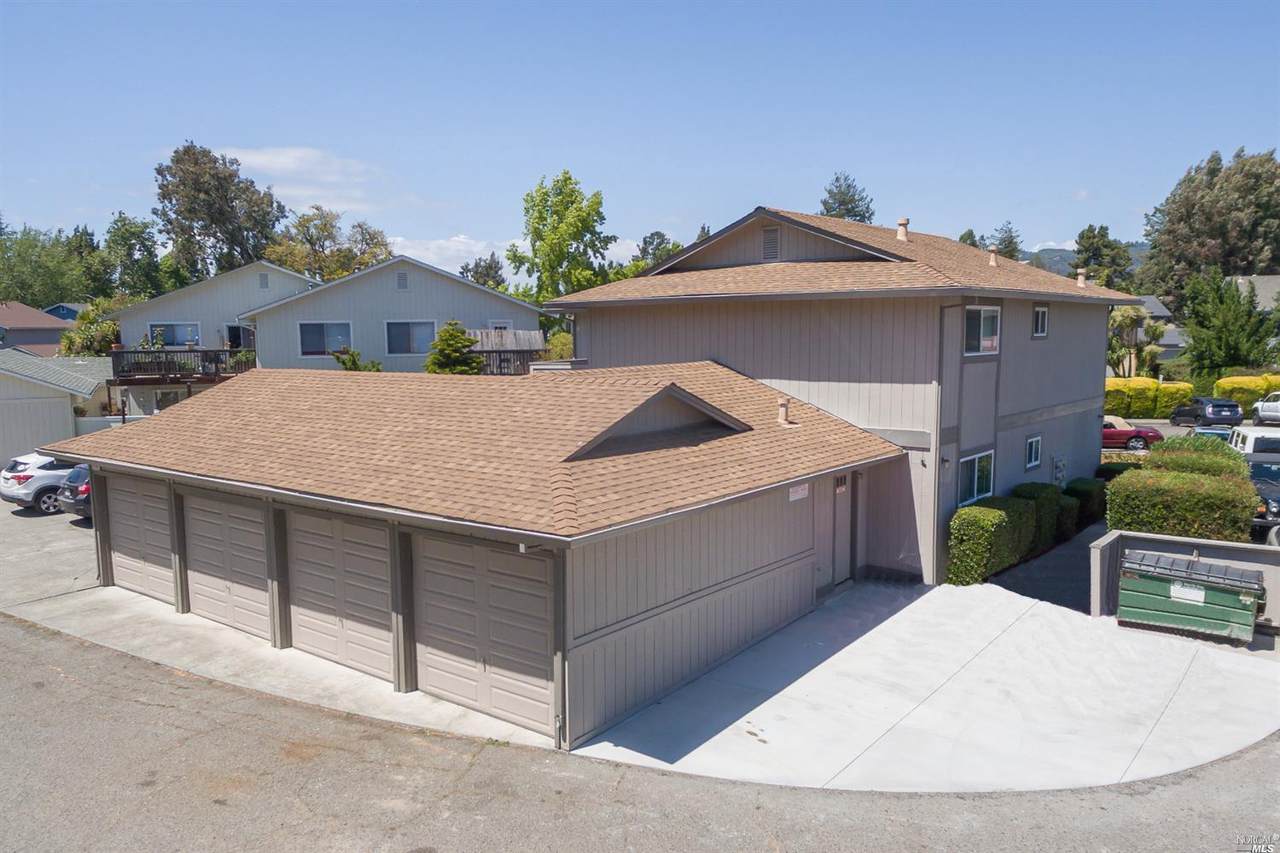 915 Kirsten Court - Photo 1