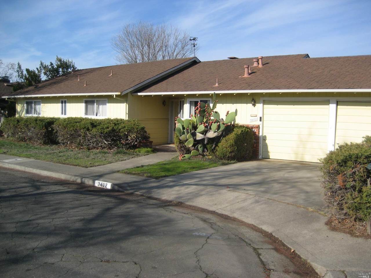 3402 Sidney Square - Photo 1