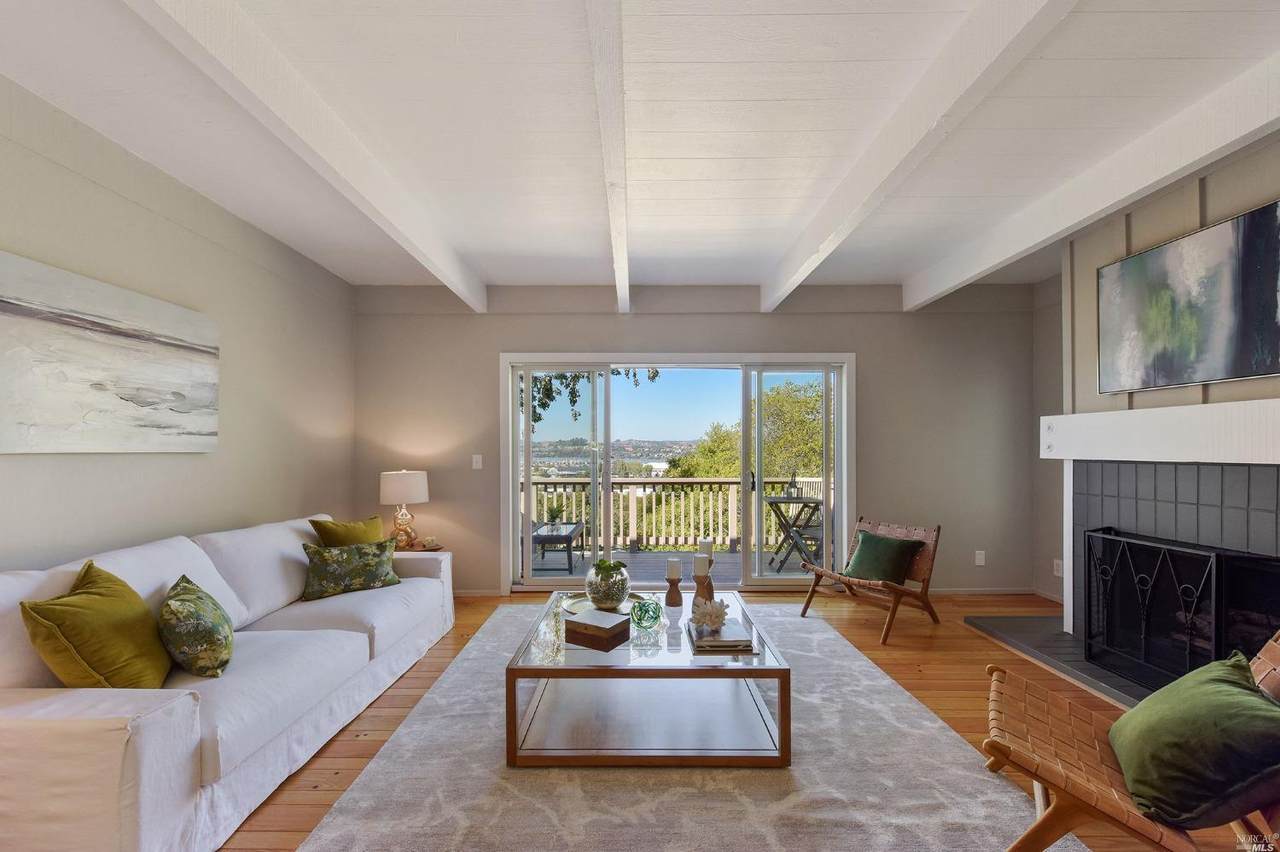 14 Marin Avenue - Photo 1