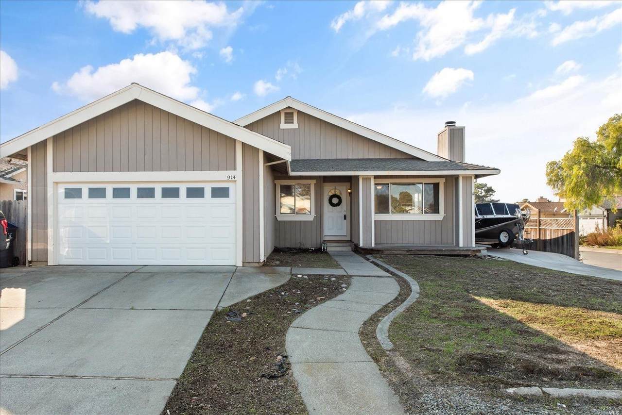 914 Javan Way - Photo 1