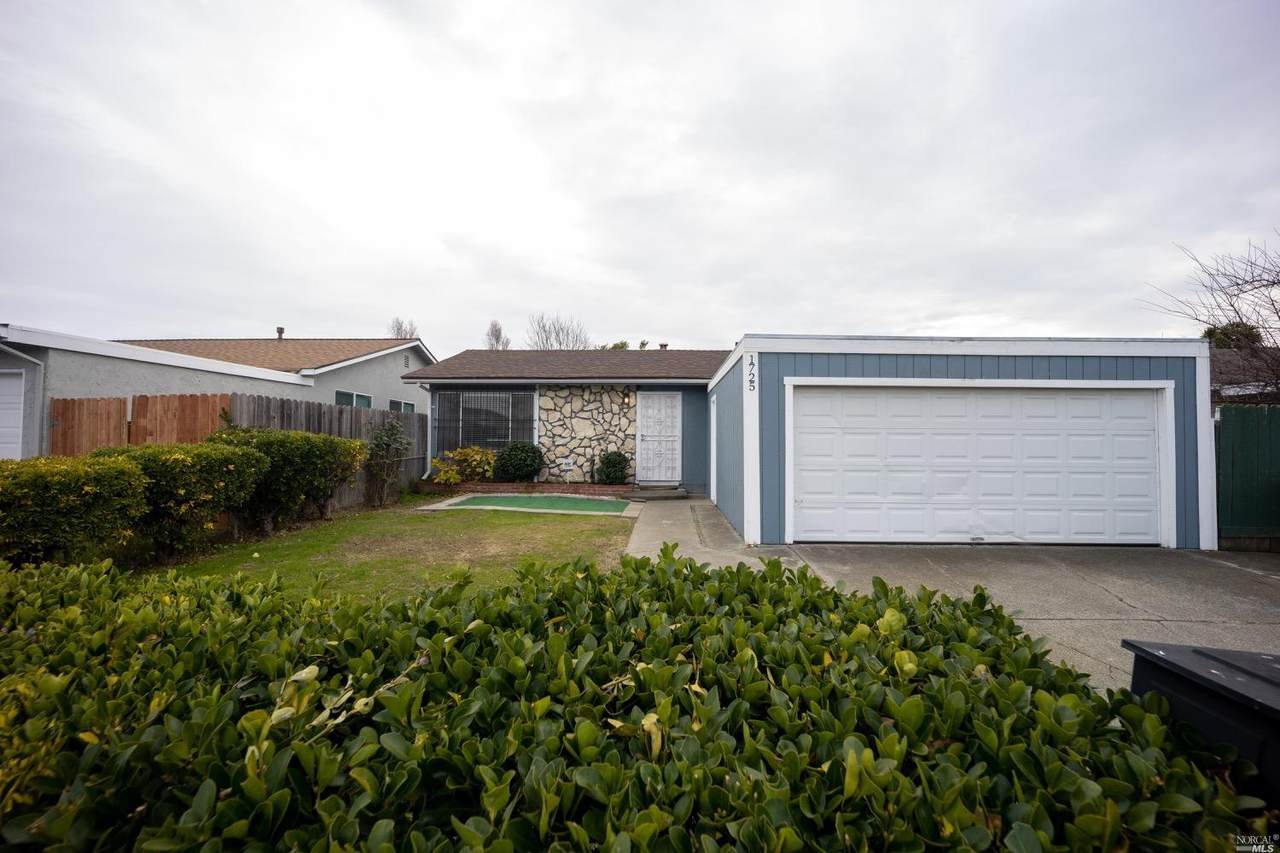 1725 Severus Drive - Photo 1