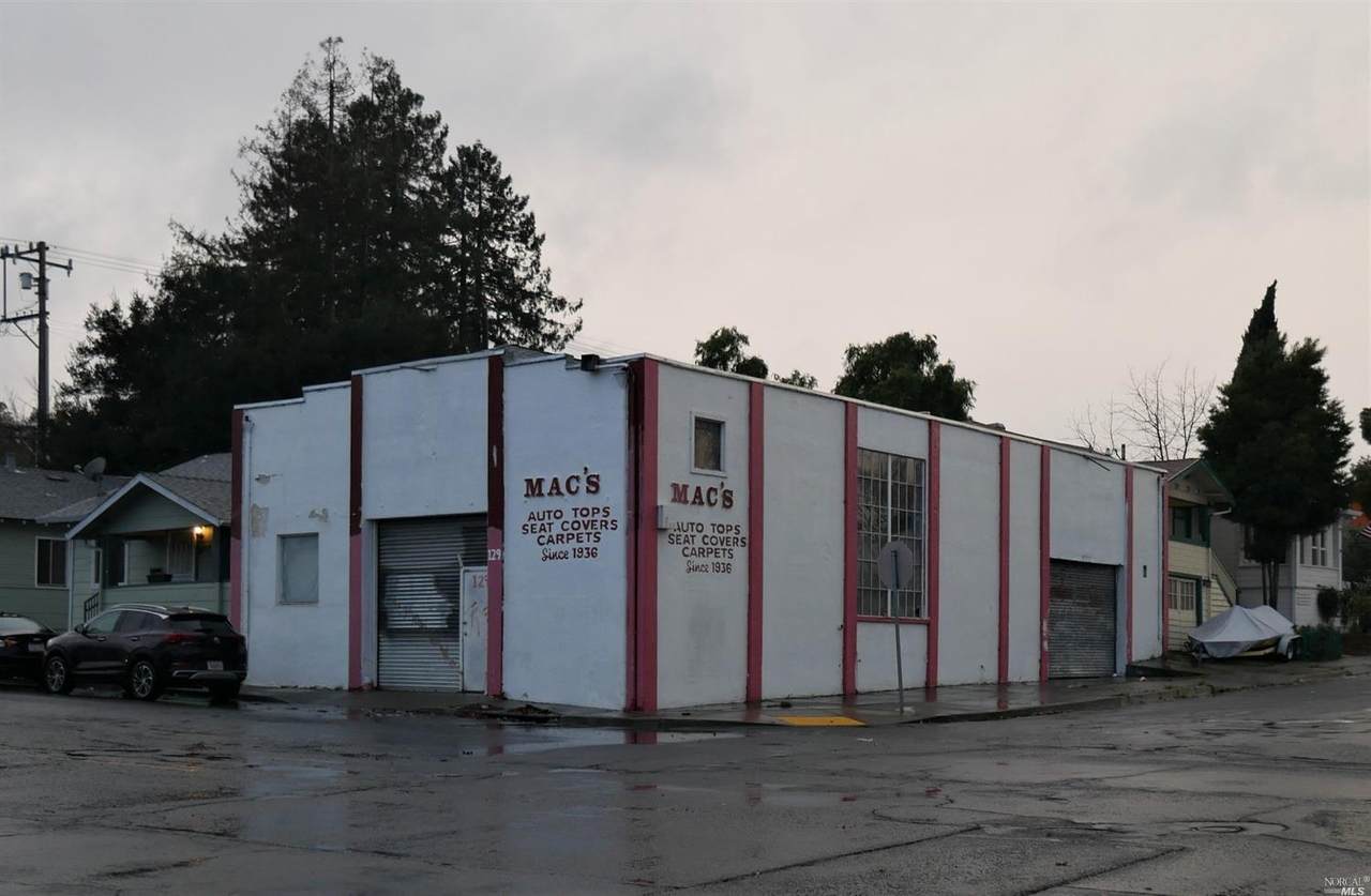 129 Broadway Street - Photo 1