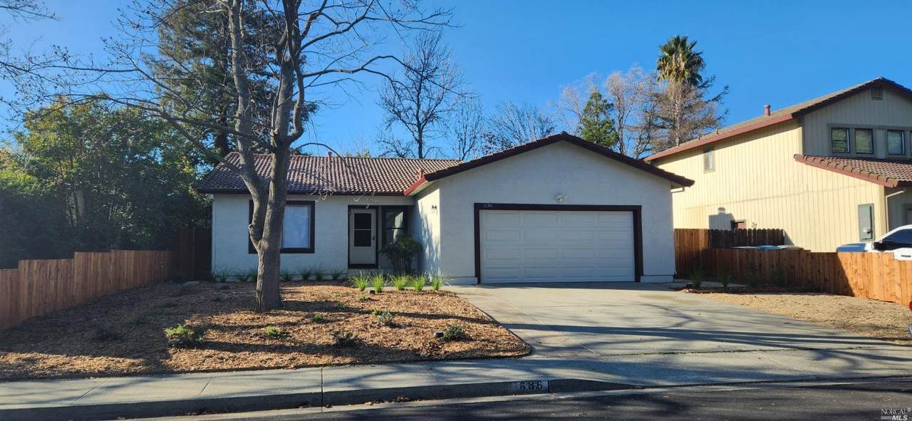 636 Saint Andrews Drive - Photo 1