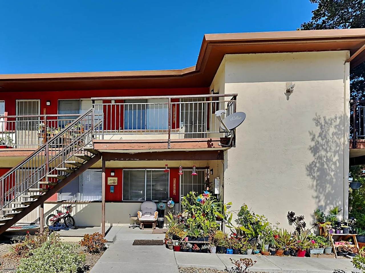 1488 Valle Vista Avenue - Photo 1