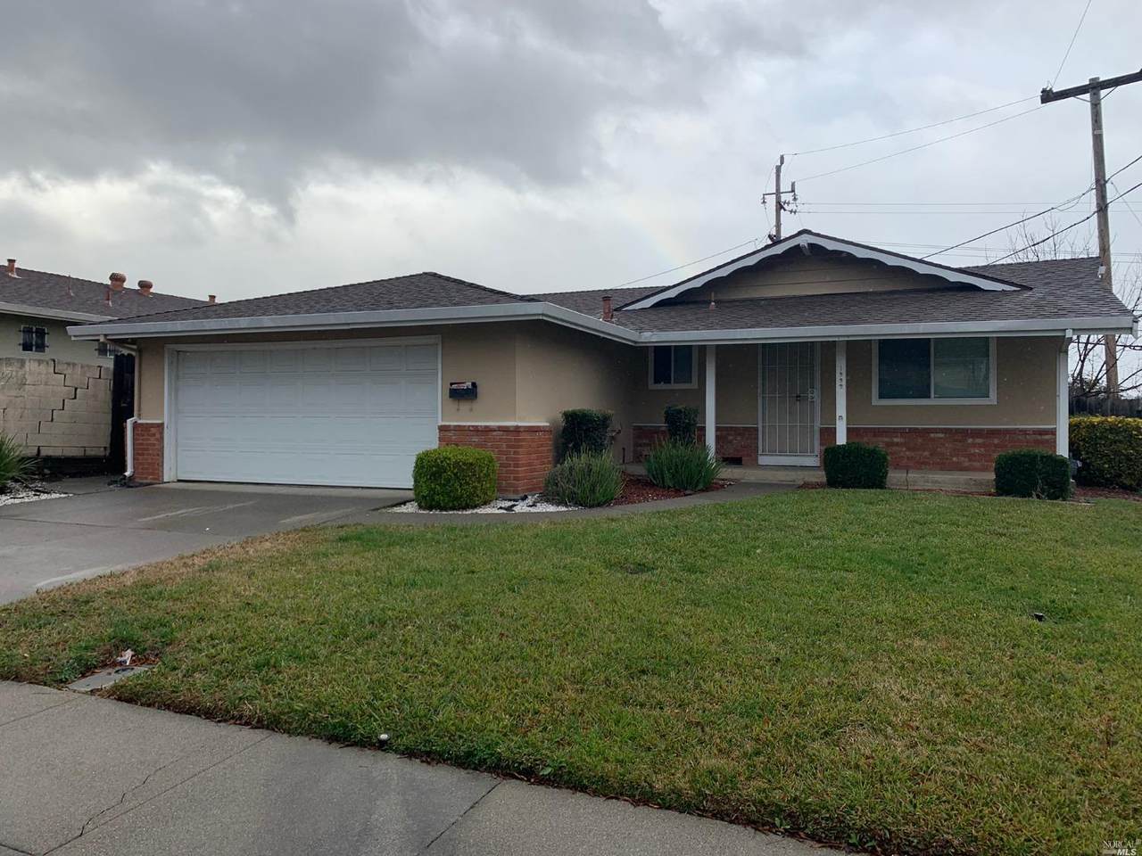 1992 Oxford Drive - Photo 1