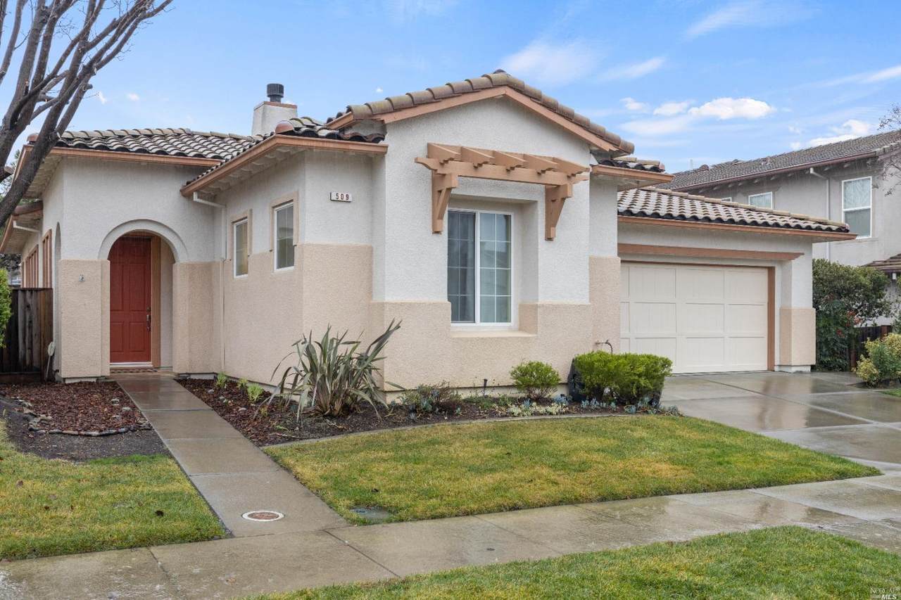 509 Emerald Hills Circle - Photo 1