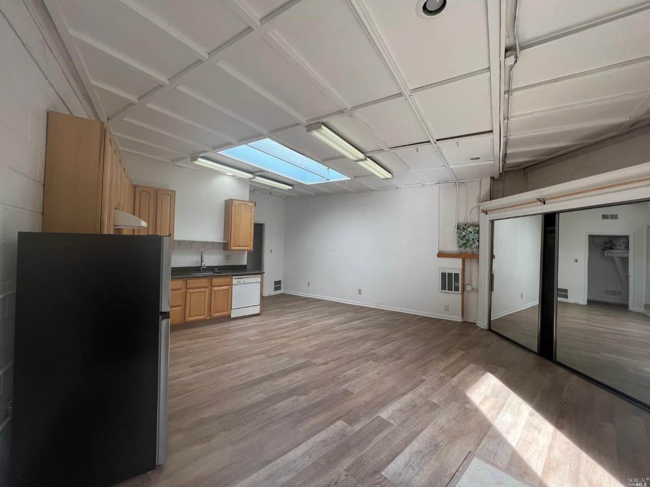 10 Park Street - Photo 1