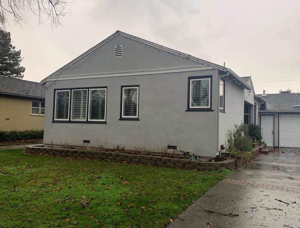 1948 Illinois Street - Photo 1