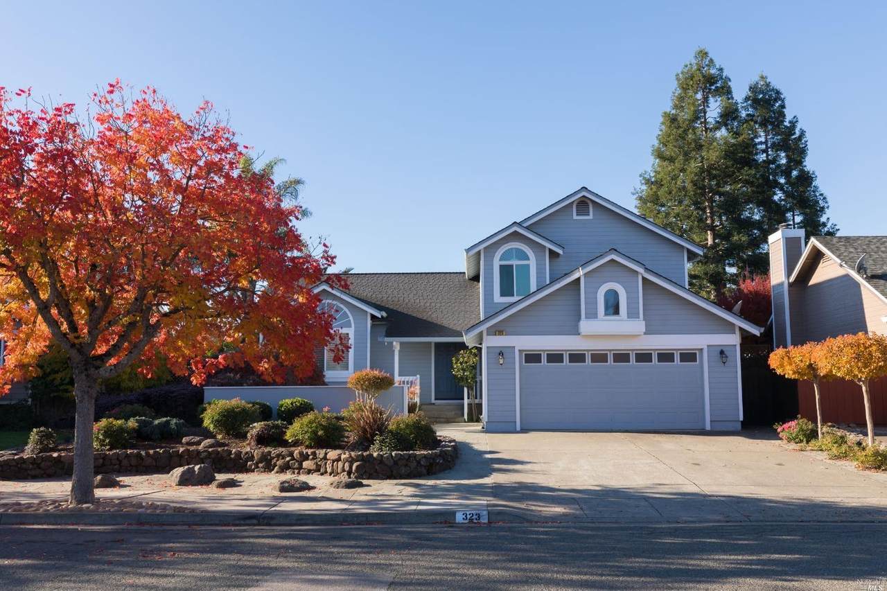 323 Acadia Drive - Photo 1
