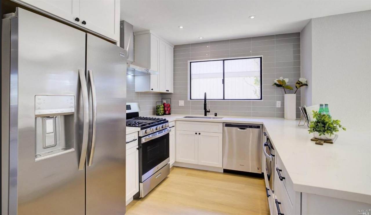 22 Columbine Lane - Photo 1