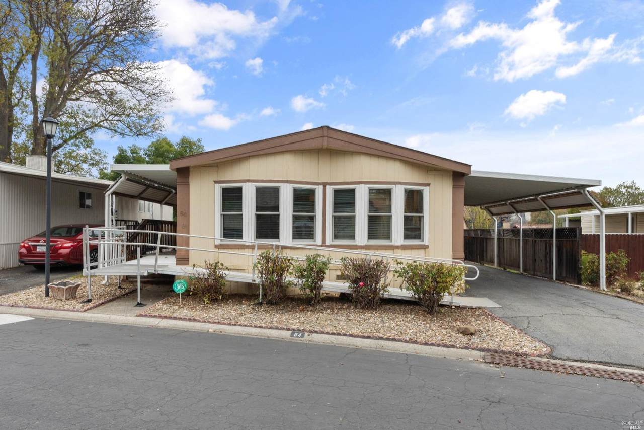 84 Goya Drive - Photo 1