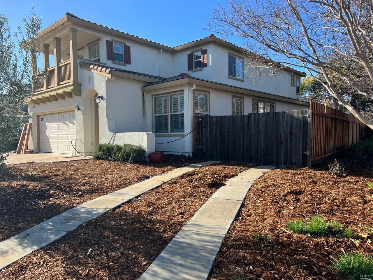 1052 Parkside Drive - Photo 1