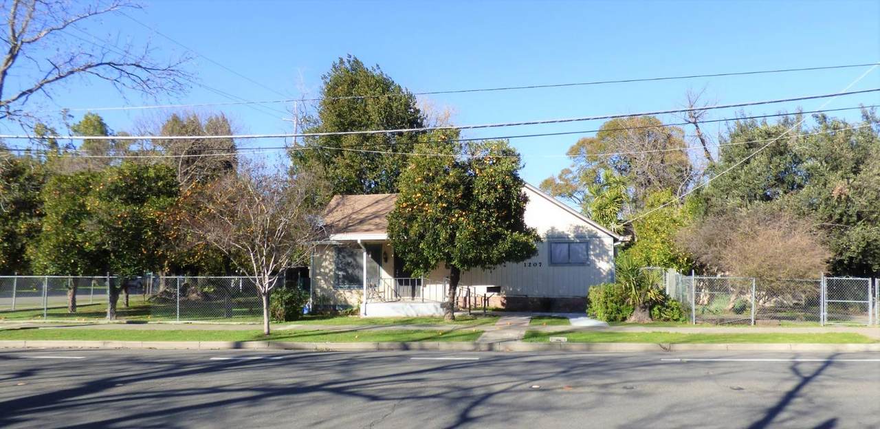 1207 3rd Street - Photo 1