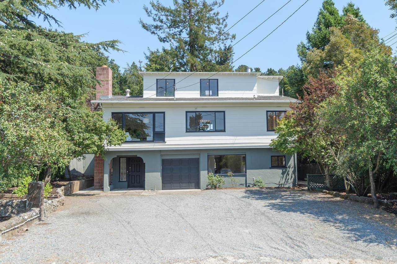 22 Central Drive - Photo 1