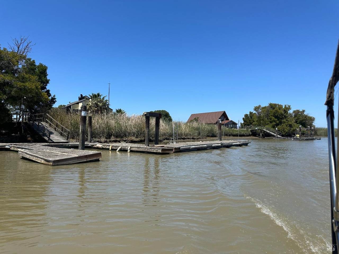1 Pierce Lane - Photo 1