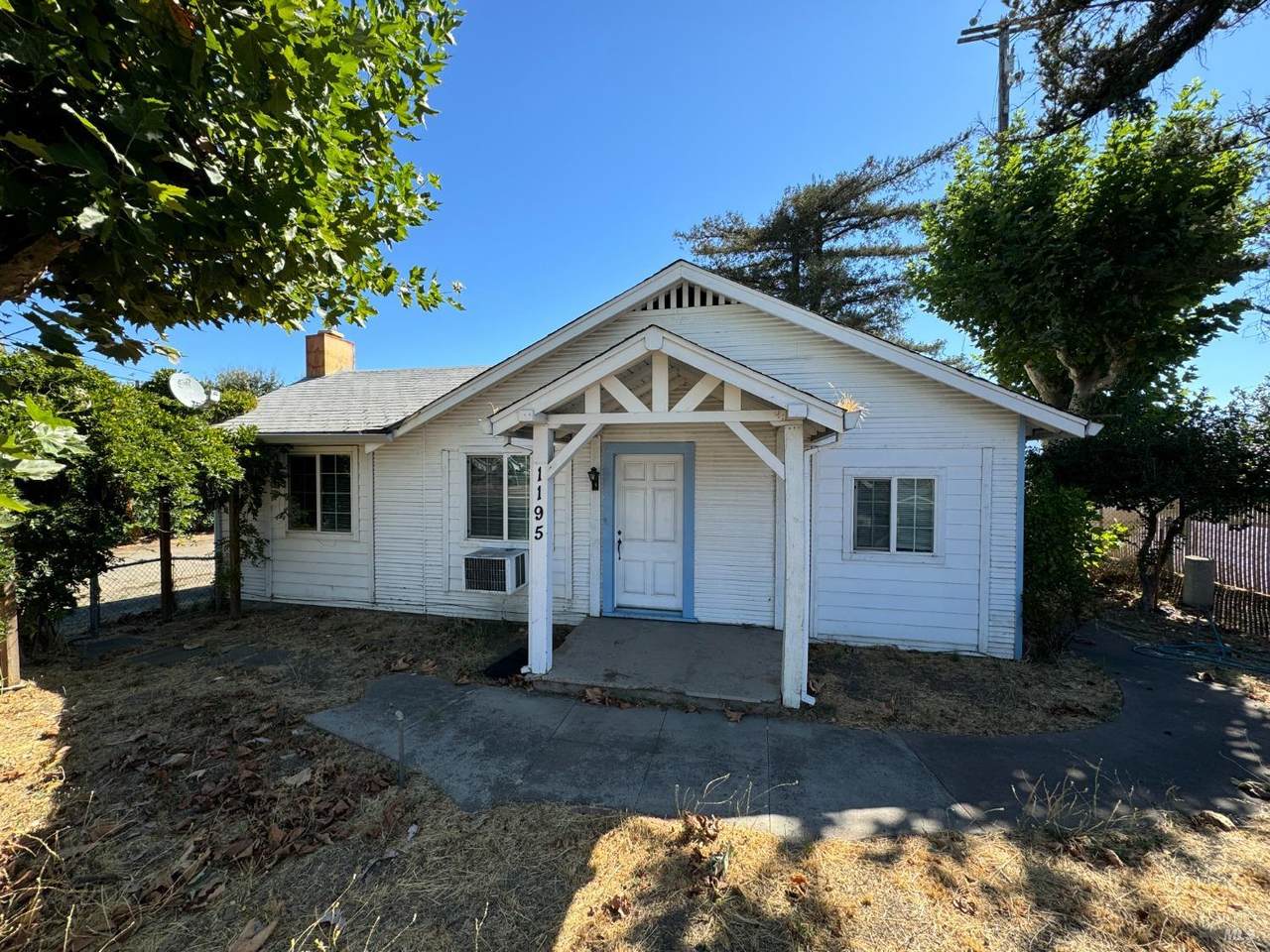 1195 State Street - Photo 1
