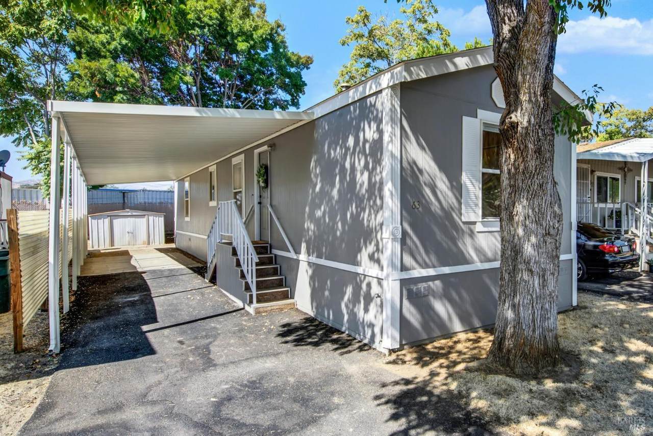 63 Sunset Circle - Photo 1
