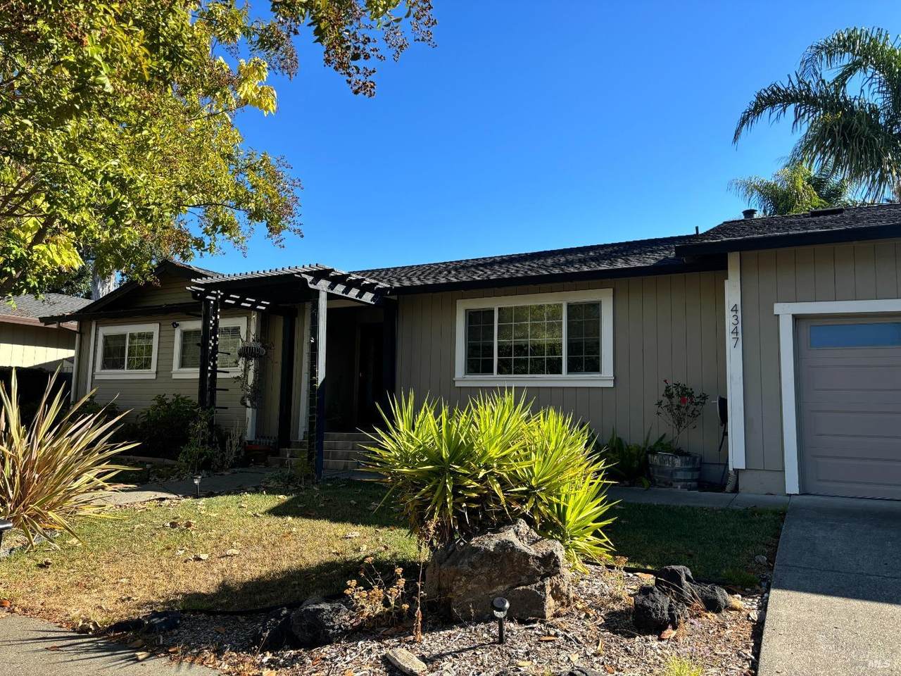 4347 Fistor Drive - Photo 1