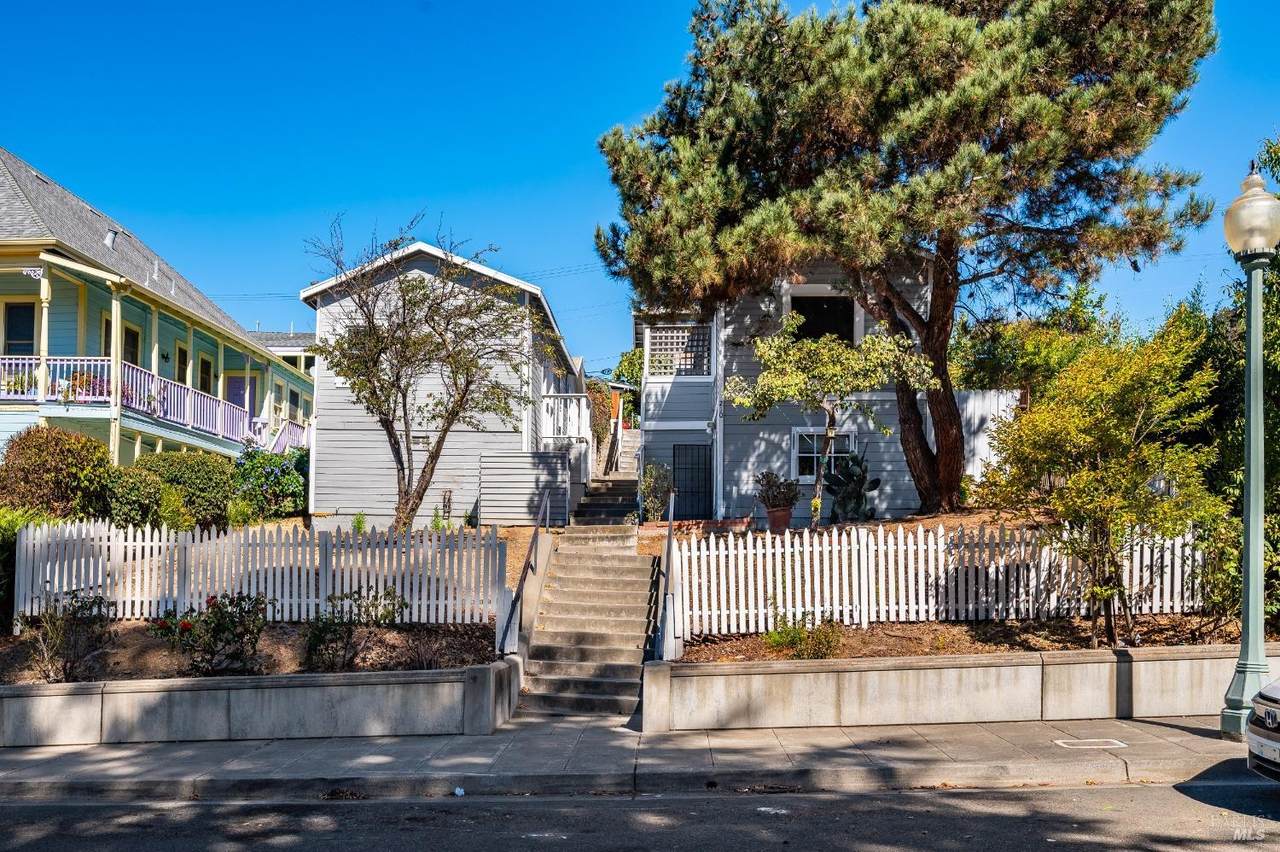 206 Ohio Street - Photo 1