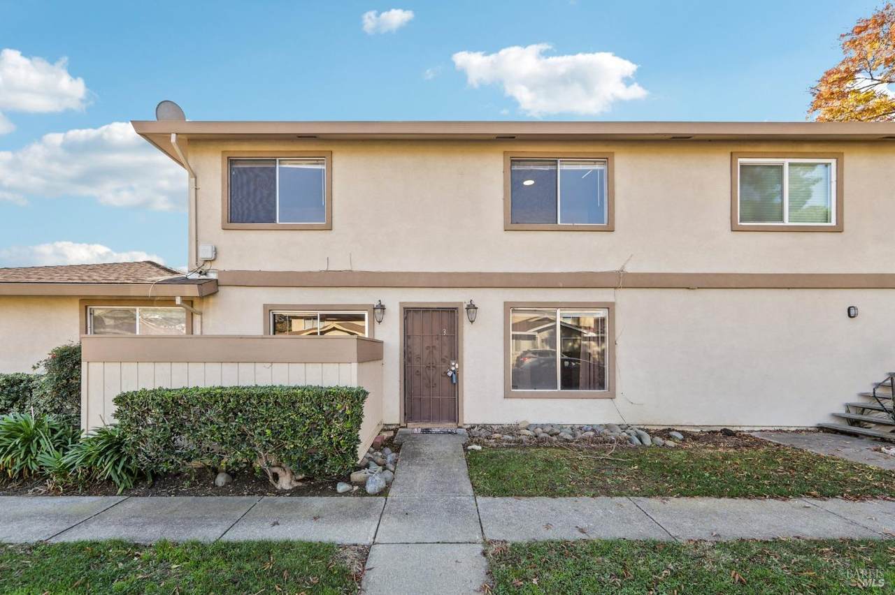 1961 Aletha Lane - Photo 1