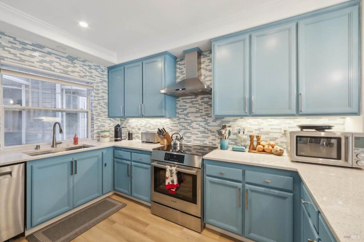 852 Diablo Avenue - Photo 1