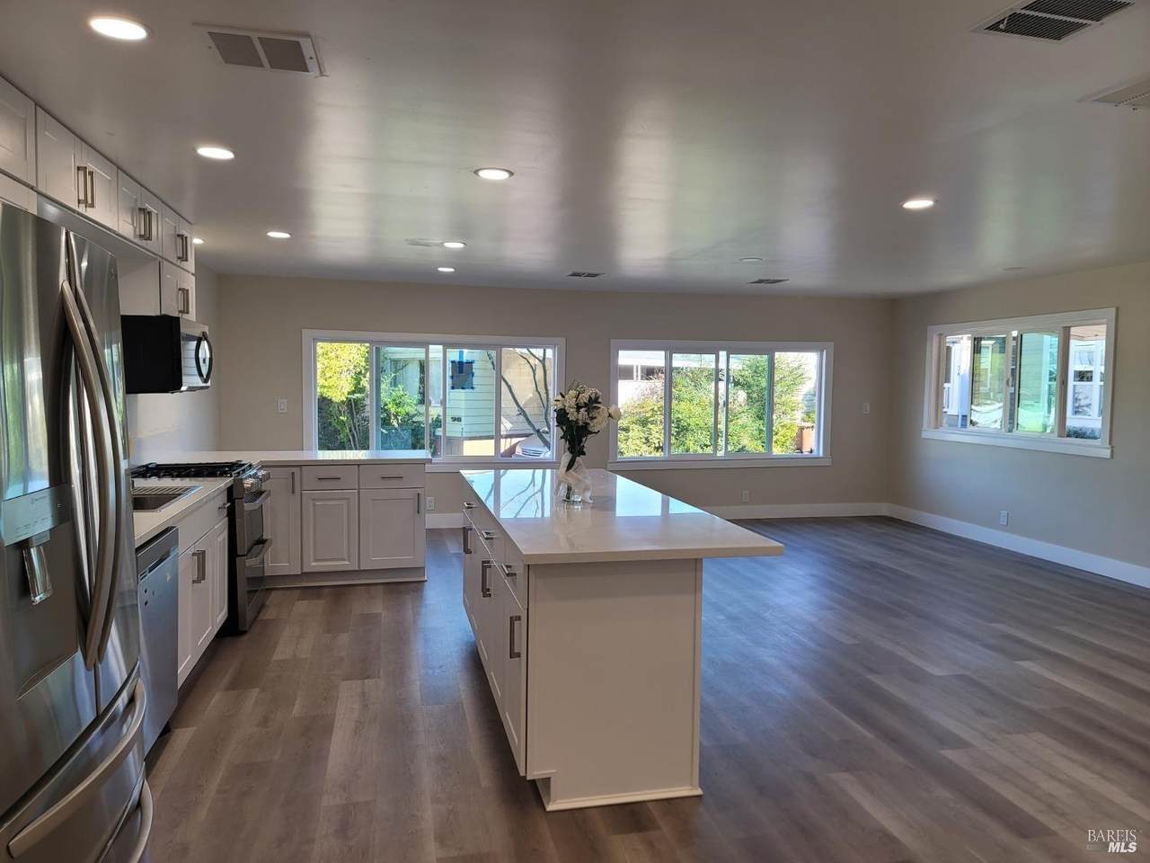 28 Marin Valley Drive - Photo 1