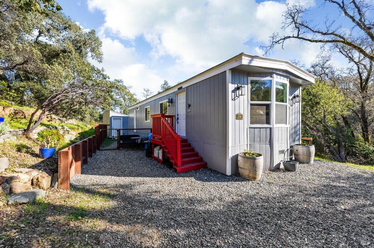 230 Theresa Drive - Photo 1