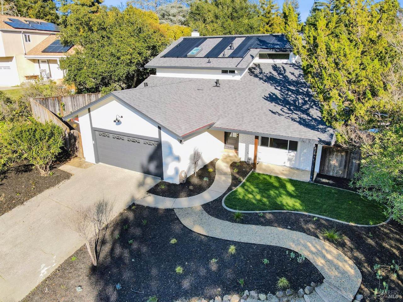 1152 Stanford Court - Photo 1