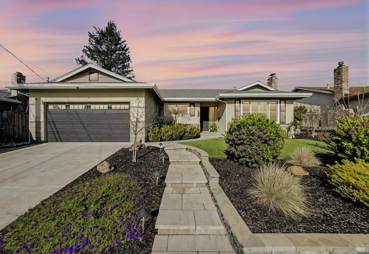 801 Crinella Drive - Photo 1