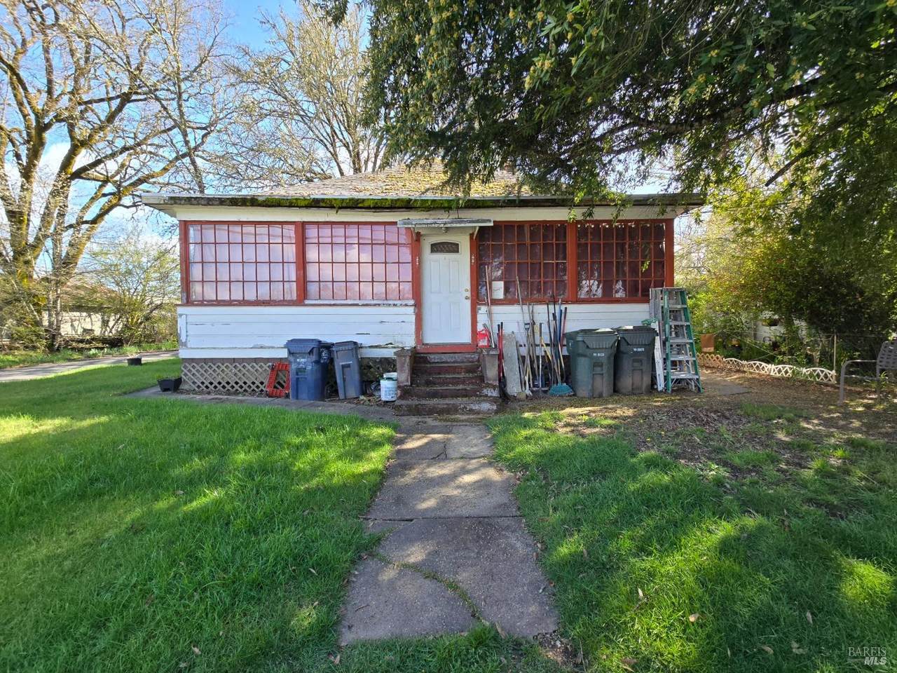 487 Valley Street - Photo 1