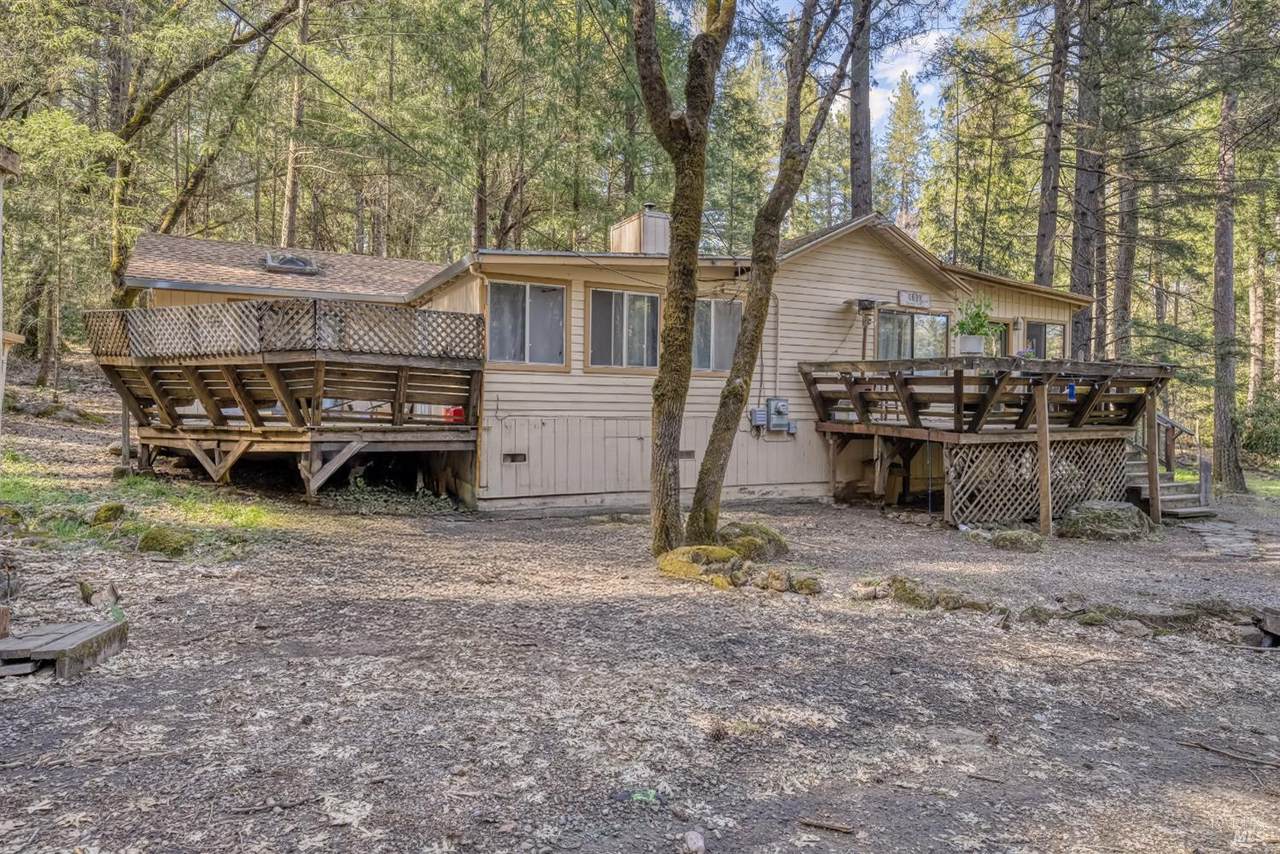9510 Oak Place - Photo 1