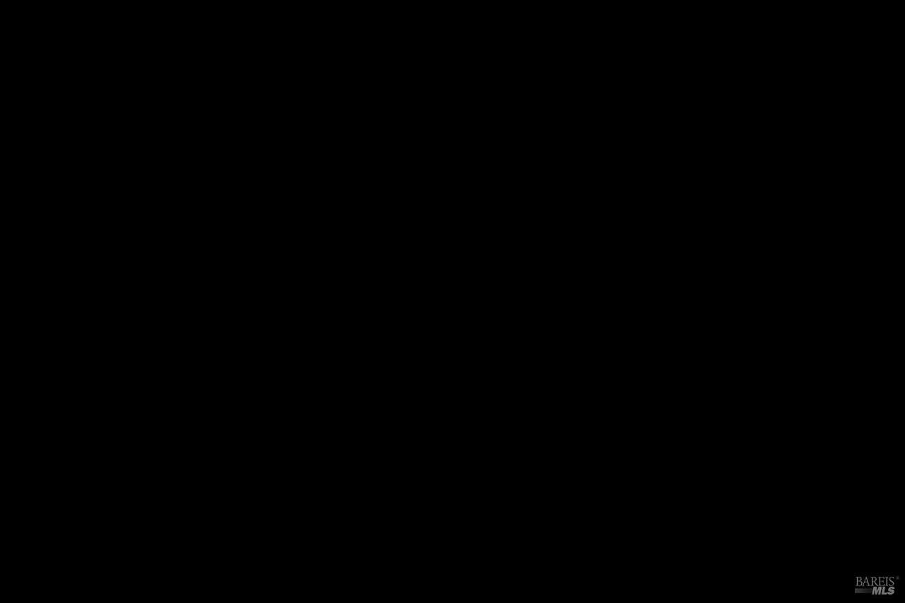 https://bt-photos.global.ssl.fastly.net/bareis/1280_boomver_1_90987933-2.jpg
