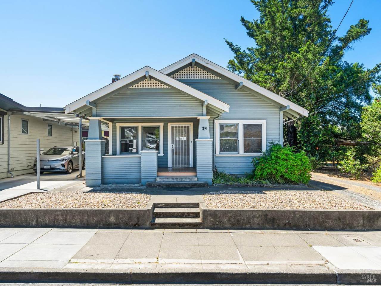442 Piper Street - Photo 1
