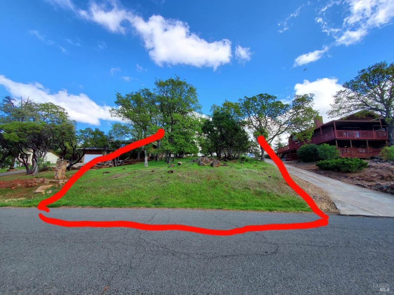 17456 Meadow View Drive - Photo 1