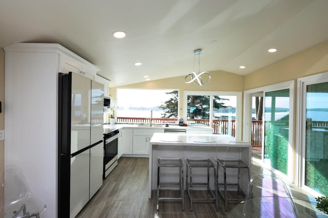 1325 Highway 1 - Photo 1