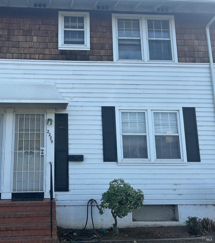 2289 Sacramento Street - Photo 1