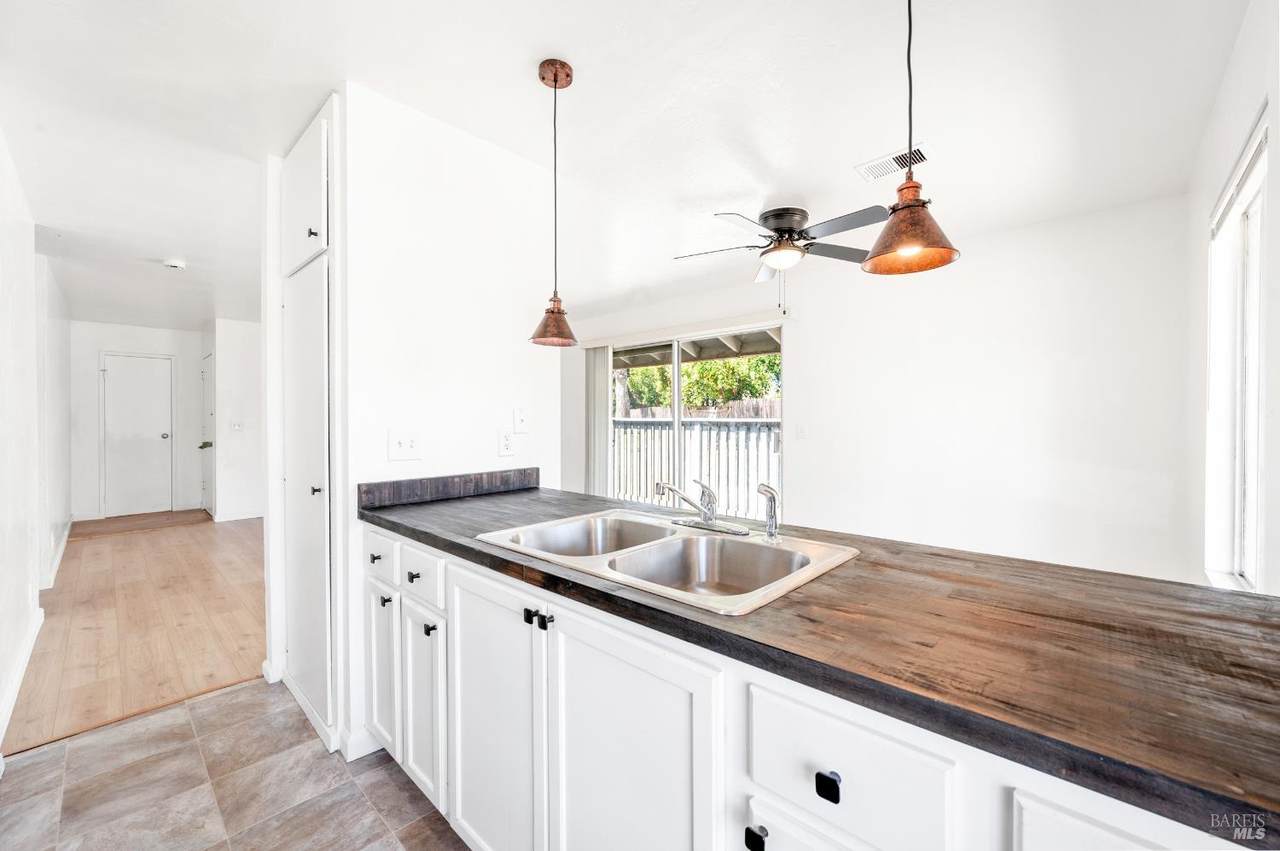 66 Villa Circle - Photo 1