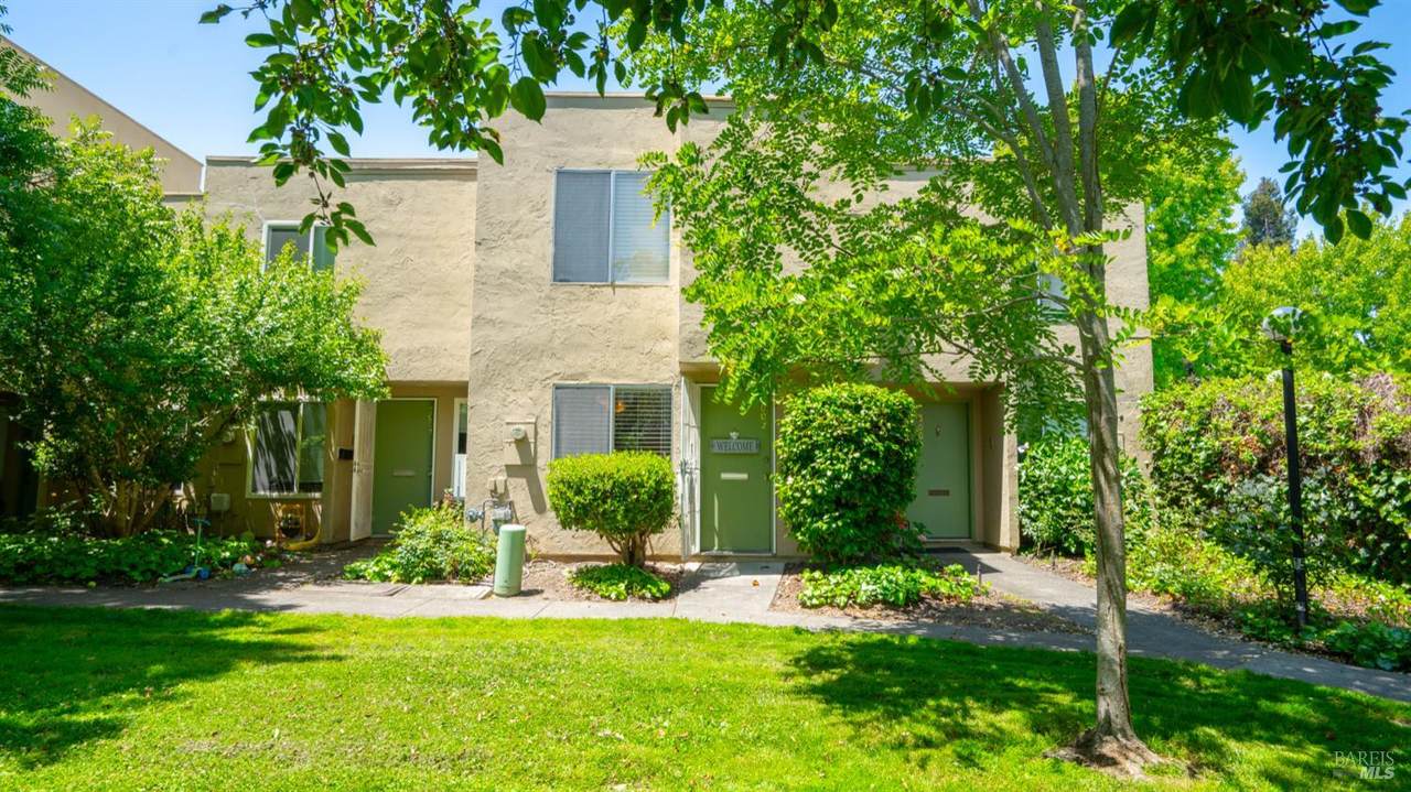 3002 Yulupa Avenue - Photo 1
