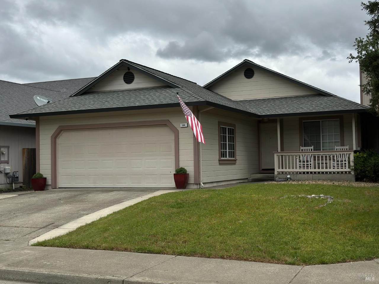 144 Furber Lane - Photo 1