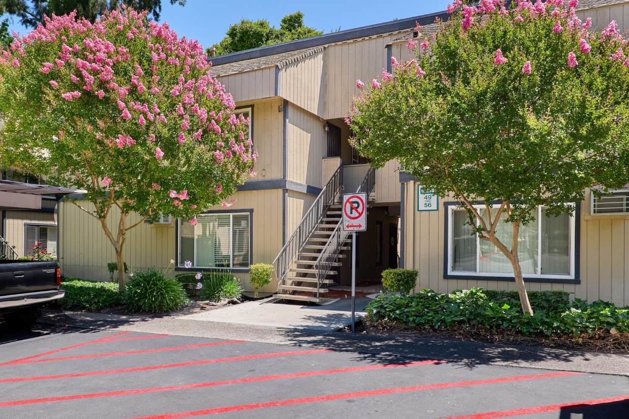 6724 Plymouth Road - Photo 1