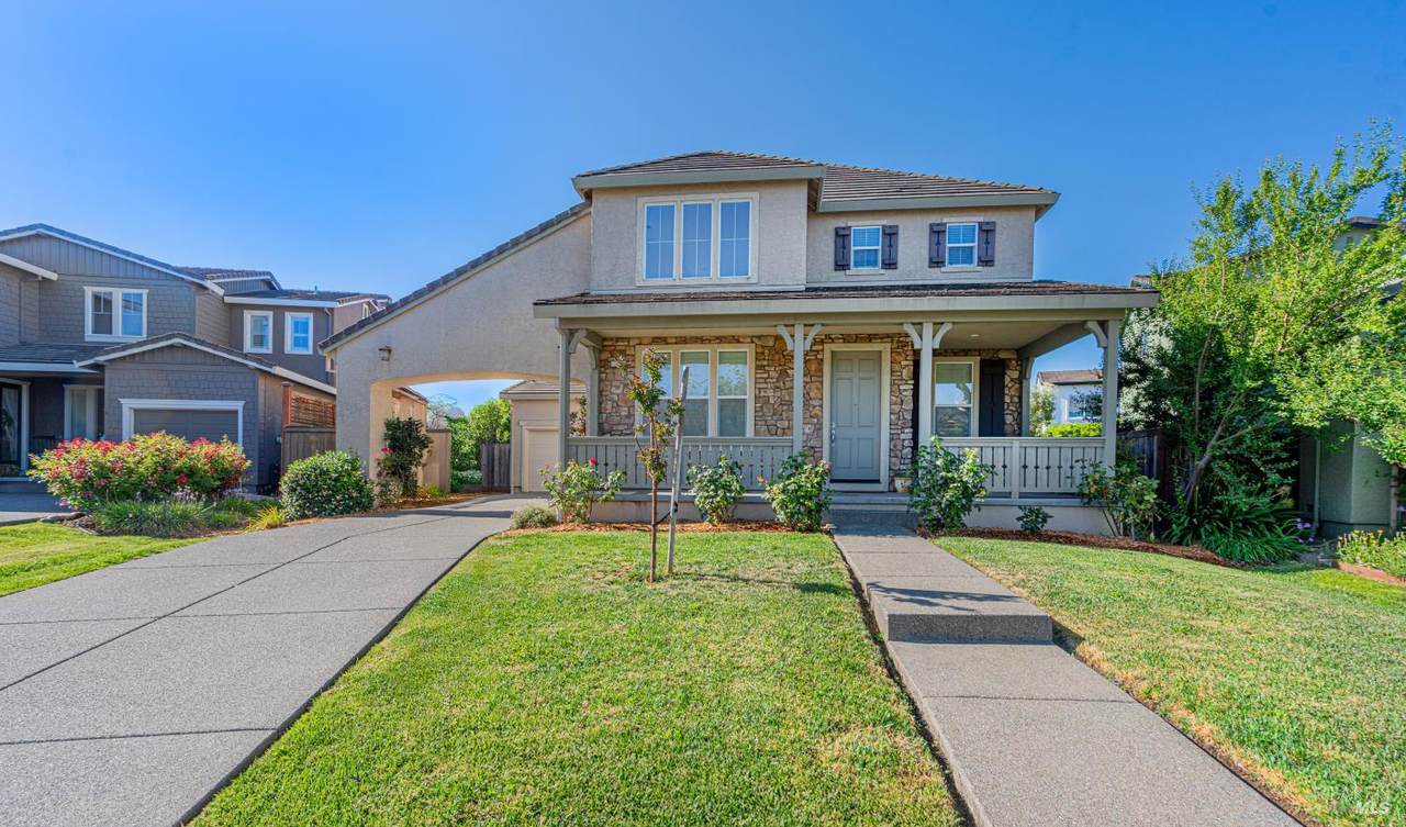 525 Sauvignon Place - Photo 1