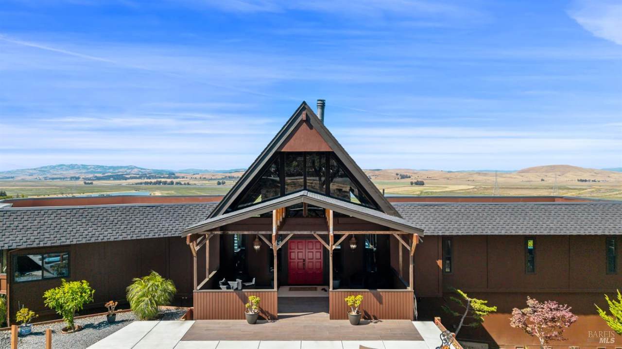 230 Crest Road - Photo 1