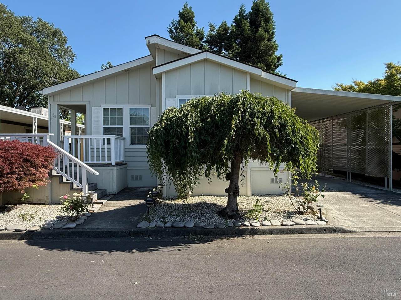 88 Norfolk Drive - Photo 1