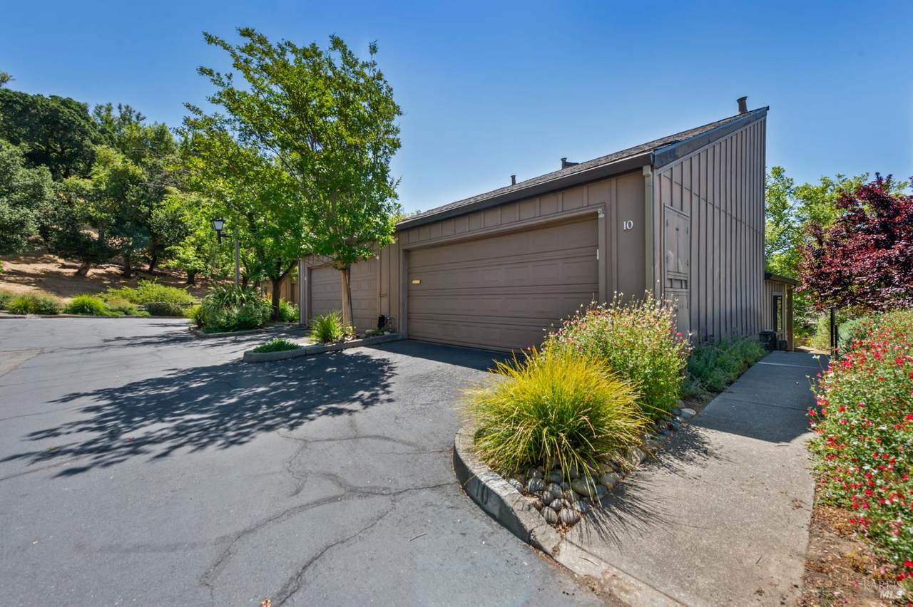 10 Josefa Court - Photo 1