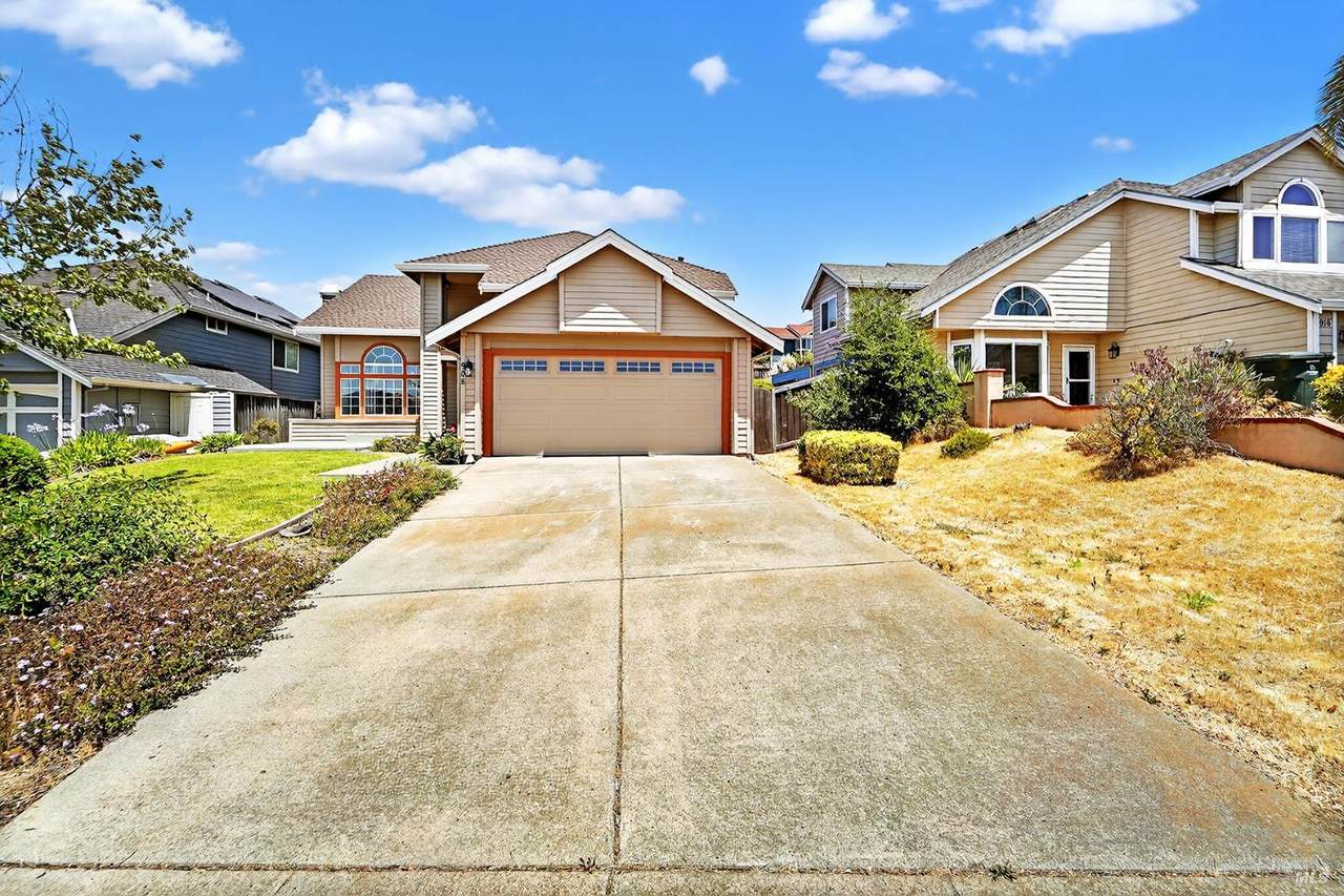 908 Regatta Drive - Photo 1